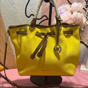 Michael Kors Yellow and Brown Tote Canvas with Brown Trim☀️